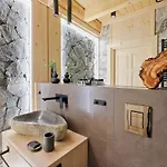 Osada Bachledzki Wierch, Odkryj-zakopane Chalet