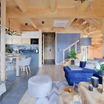 Osada Bachledzki Wierch, Odkryj-zakopane Zakopane