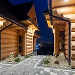 Osada Bachledzki Wierch, Odkryj-zakopane Chalet Zakopane