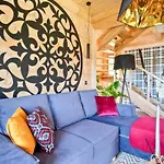 Osada Bachledzki Wierch, Odkryj-zakopane Chalet Zakopane