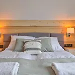 Osada Bachledzki Wierch, Odkryj-zakopane Zakopane