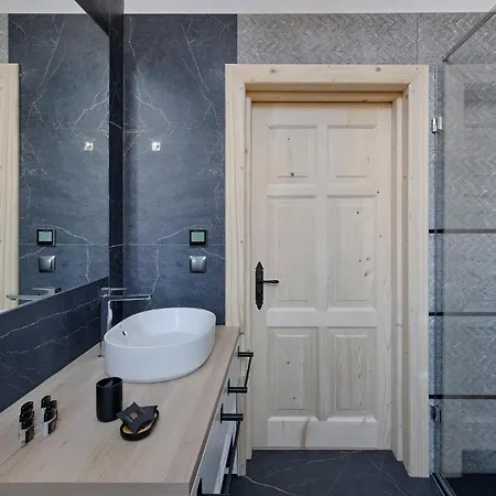 Osada Bachledzki Wierch Odkryj شاليه زاكوباني